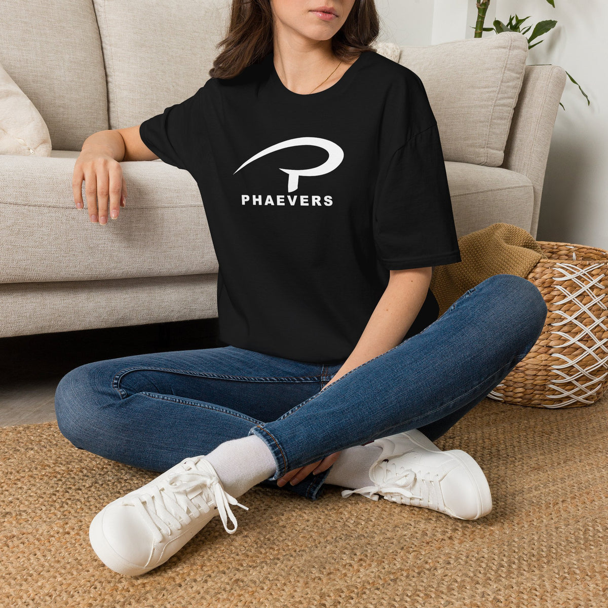 PHAEVERS Classic Logo Tee – Unisex